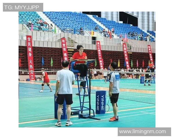 南京羽毛球队的节奏与发展探讨聚焦羽毛球运动的未来与挑战 南京羽毛球队的节奏与发展探讨聚焦羽毛球运动的未来与挑战