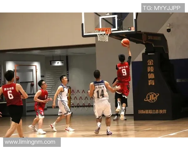 南京篮球队表现分析：整体压制策略的成功与不足之处探讨